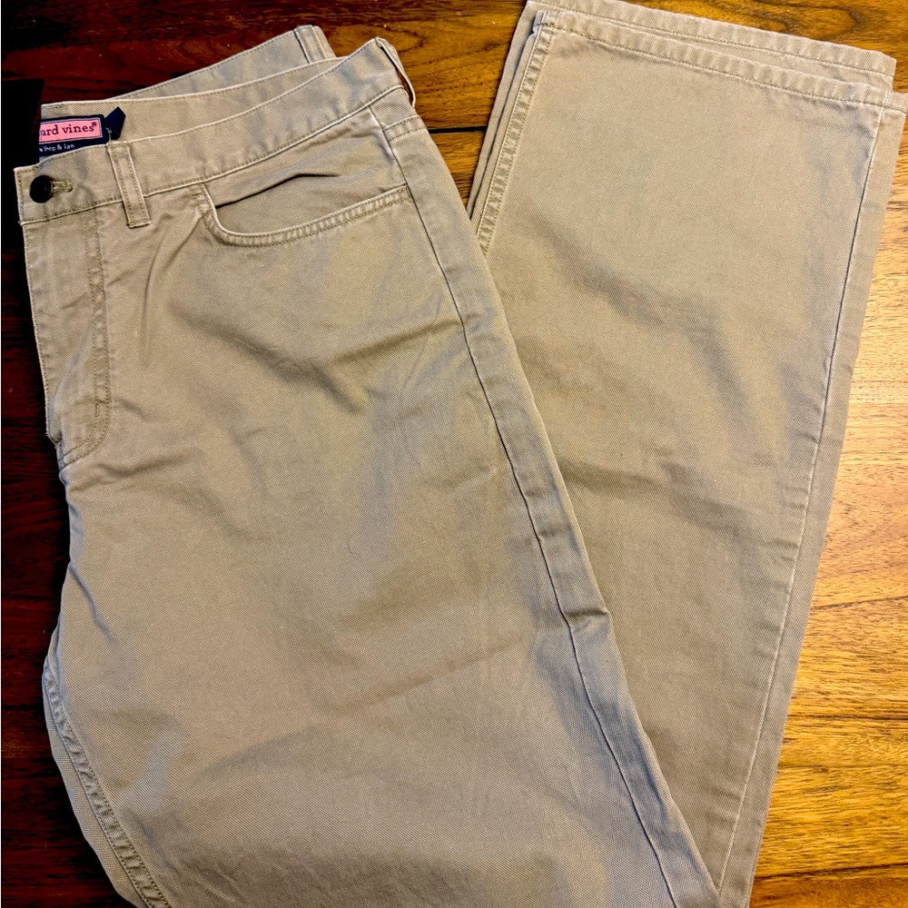 VINEYARD VINES 5 POCKET MENS PANTS 36x34, 100% cotton/canvas..